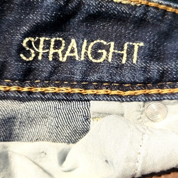 Sz 18 Maurices distress washed straight leg jeans - Picture 2 of 4